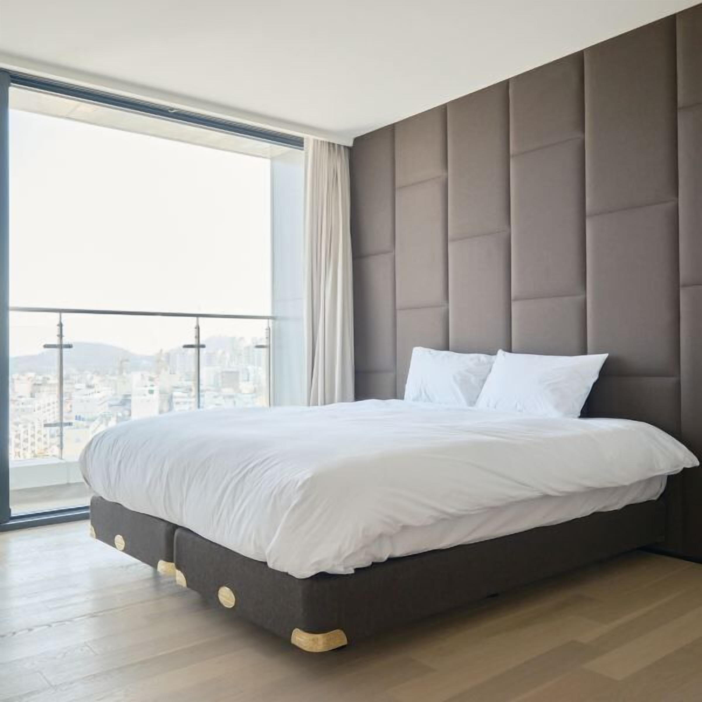 Wifi gratis y ropa de cama