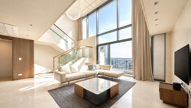 DUPLEX PENTHOUSE (6 People)