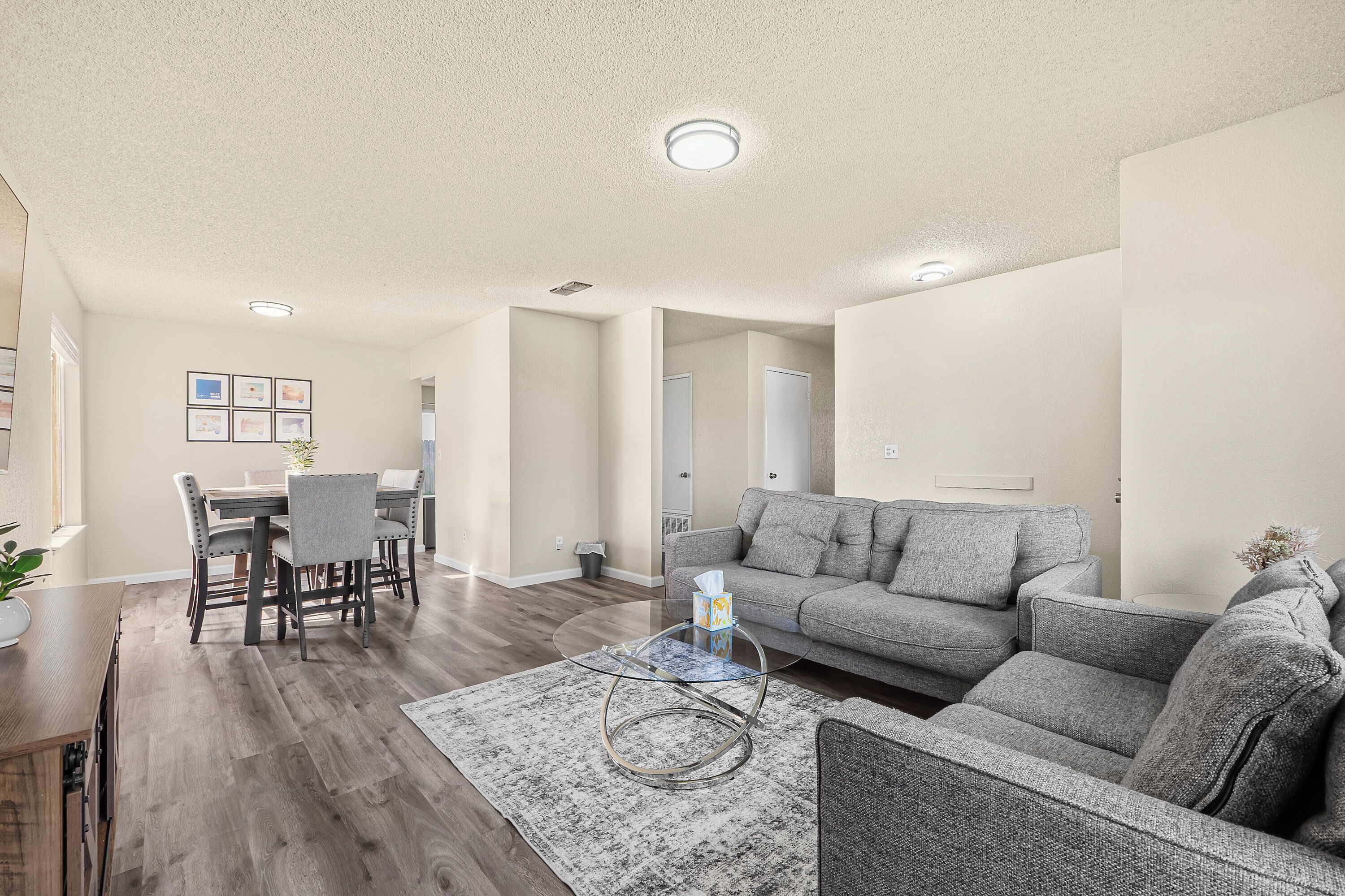 TV connectée, cheminée