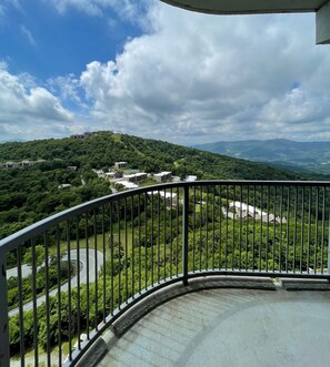 Property grounds - Sugar Mountain NC - Sugar Top Condos (Banner Elk)