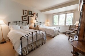 Condo, 4 Bedrooms | Free WiFi - Beaver Creek Resort CO - Townsend Place & Strawberry Park Condos (Avon)