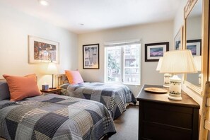 Condo, 2 phòng ngủ | 3 phòng ngủ, truy cập Internet không dây miễn phí