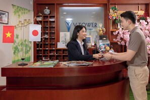 Reception - V-Tower Hanoi Serviced Apartment (Hanoi)