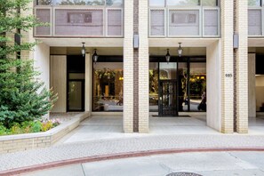 Exterior detail - Blueground | Upper East Side, AC, nr park (New York)