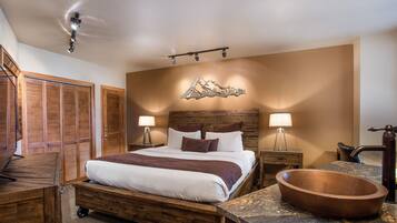 Condo, 1 quarto | Ferros/tábuas de passar roupa, Wi-Fi de cortesia