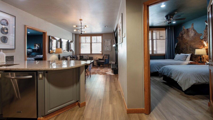 Zephyr Mountain Lodge Vacation Condos - Winter Park CO