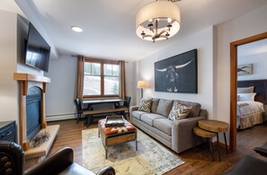 Condo, 2 Bedrooms | Living area