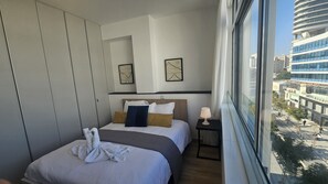 2 bedrooms, iron/ironing board, free WiFi, bed sheets