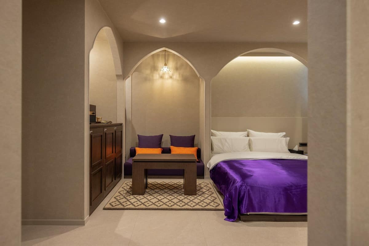 Couple Spa | FAJ | Wifi gratis y ropa de cama