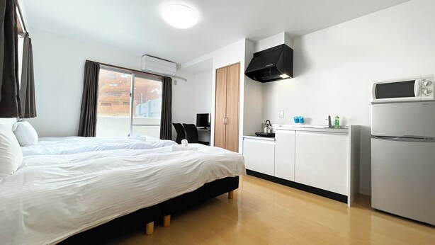 Basic Twin Room, Kitchenette, City View - gurantuin kokusaitoori (Naha)