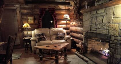 Drummond Island Hotel & Vacation Homes - Hermitage Cottage