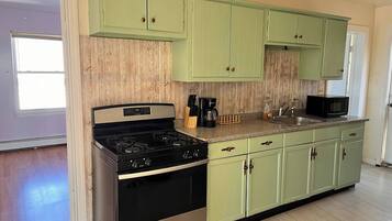 Fridge, microwave, coffee/tea maker