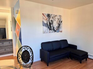 Interior - Amazing three bedrooms Apartment (Linden)