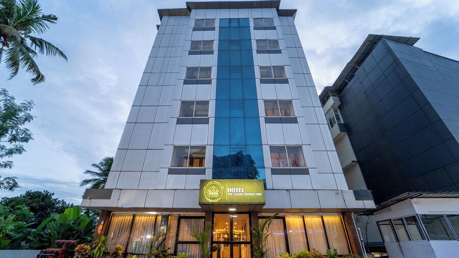 Treebo Classic Highway Side