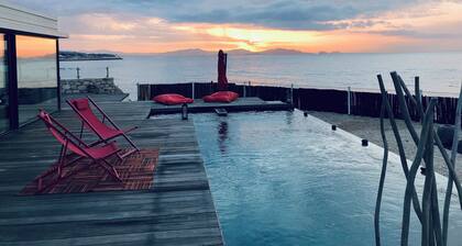 la petite crique piscine /spa
AccĂšs mer privatifs