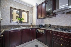 Apartment, Smoking | 1 bedroom - Tajer Residence Old Town Island 5038 Downtown (Dubai)