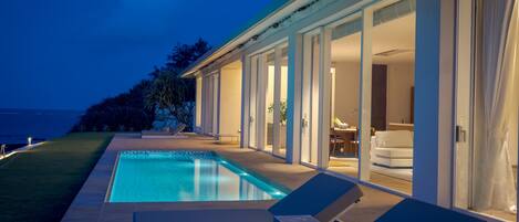 Luksushuvila | Yksityinen uima-allas