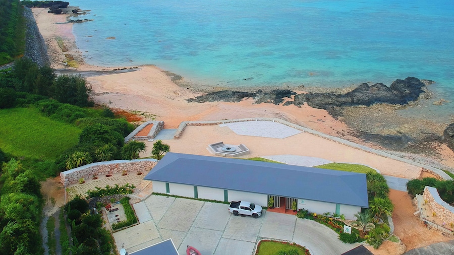 St. Maire YORON