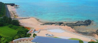 St. Maire YORON