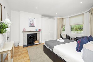 2 chambres, fer et planche Ă repasser, Wi-Fi gratuit, draps fournis