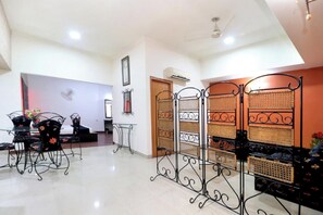 In-room safe, desk, laptop workspace, blackout drapes - Hotel The Taksonz (opposite railway station Ludhiana) (Ludhiana)