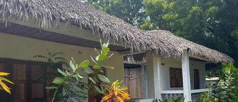 Fachada de la propiedad