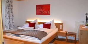 2 bedrooms, iron/ironing board, free WiFi, bed sheets - Holiday apartment in Sulzberg (Sulzberg)