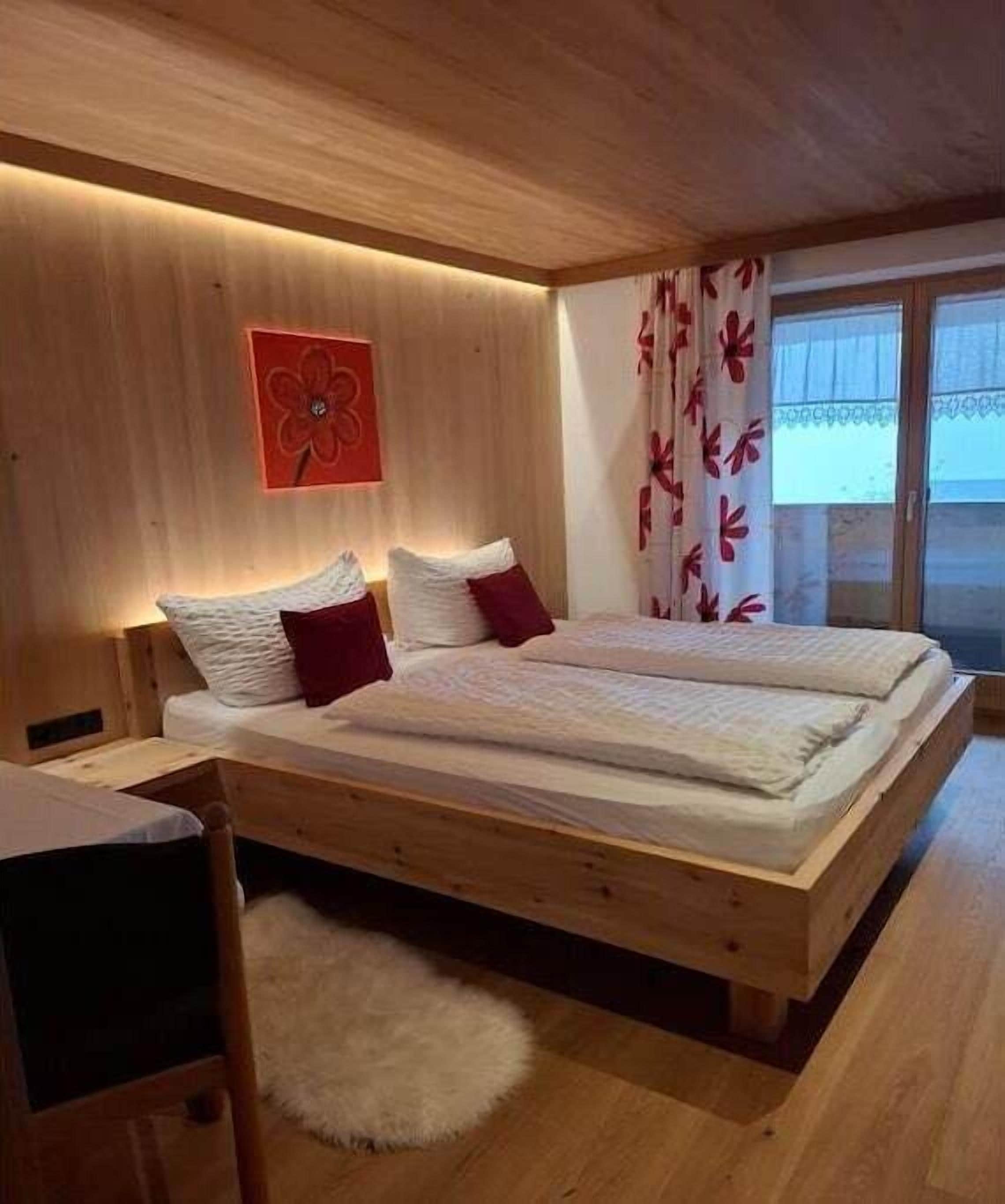 2 sovrum, strykjärn/strykbräda, gratis wi-fi och sängkläder