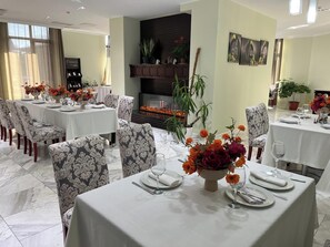 Komplett frokost er inkludert hver dag