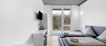 Chambre "5" avec terrasse partagée et Wi-Fi
