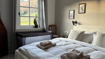 5 chambres, fer et planche Ă repasser, Wi-Fi gratuit, draps fournis