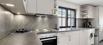 Guest House 'Deluxe Fewo Zw Plöner See U Ostsee' with Balcony and Wi-Fi