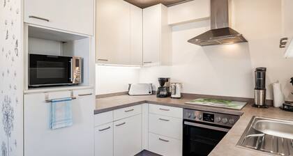 Ferienwohnung 'Huschle' mit Privatterrasse, Wi-Fi und Klimaanlage