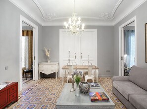 Living area - COLONIAL -  Beautiful modern apartment (Barcelona)