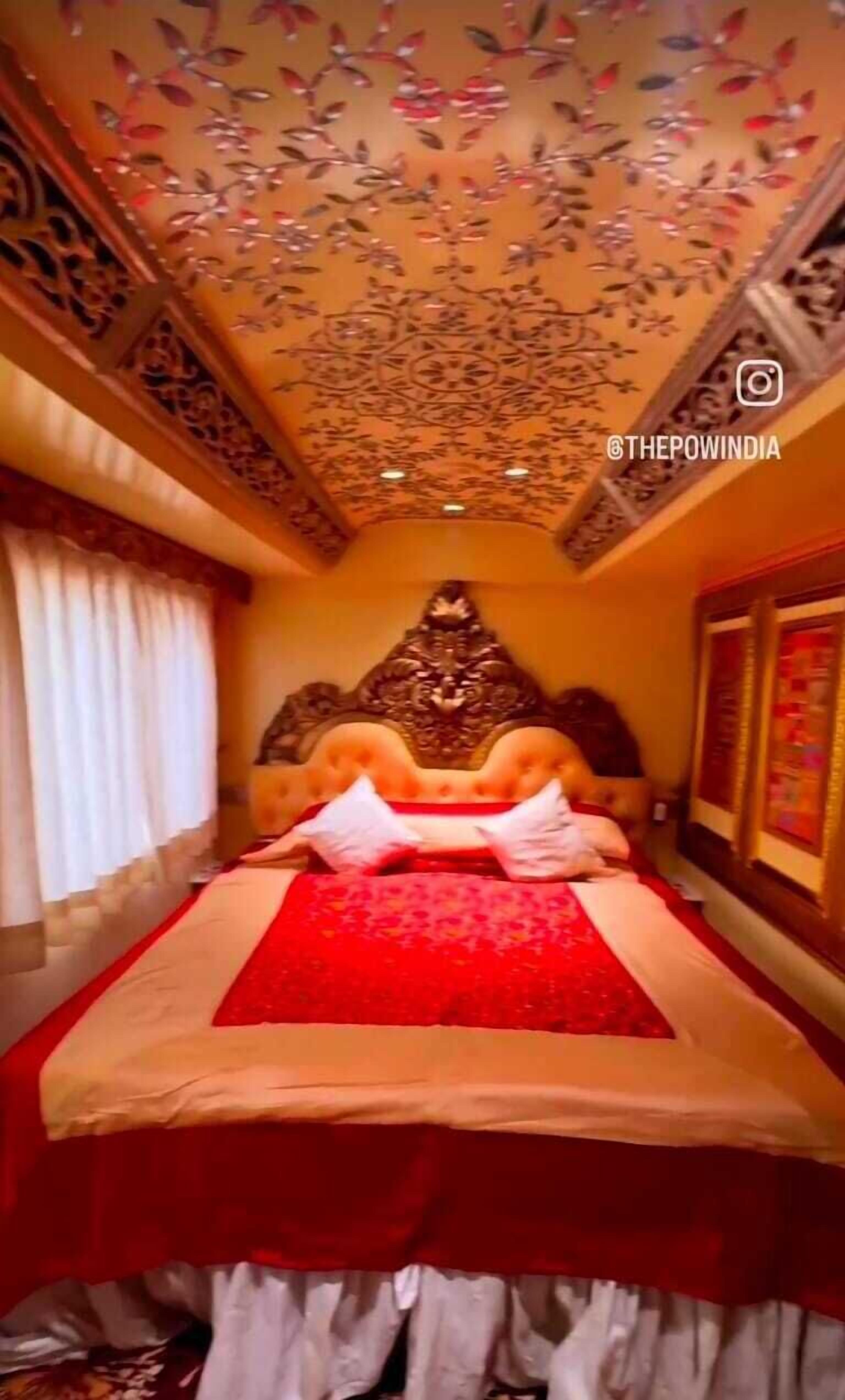 Comfort Room | Iron/ironing board, free WiFi