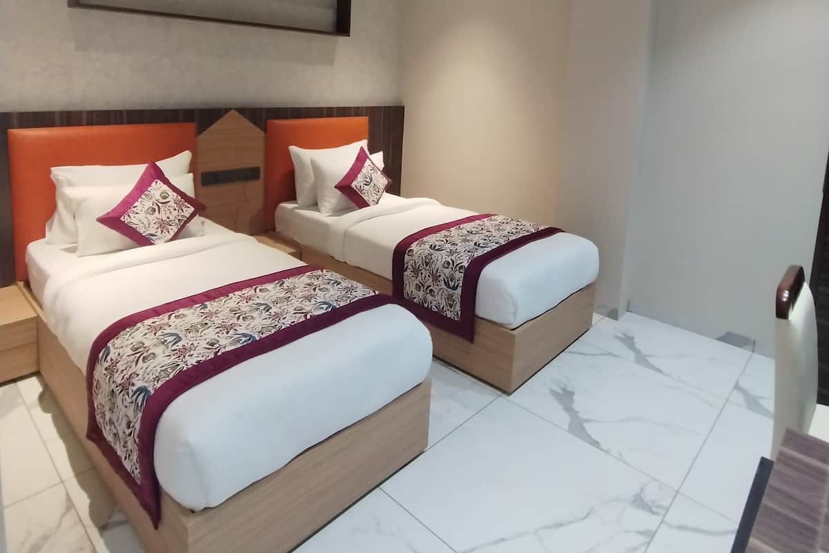 1 bedroom, premium bedding, free WiFi, bed sheets