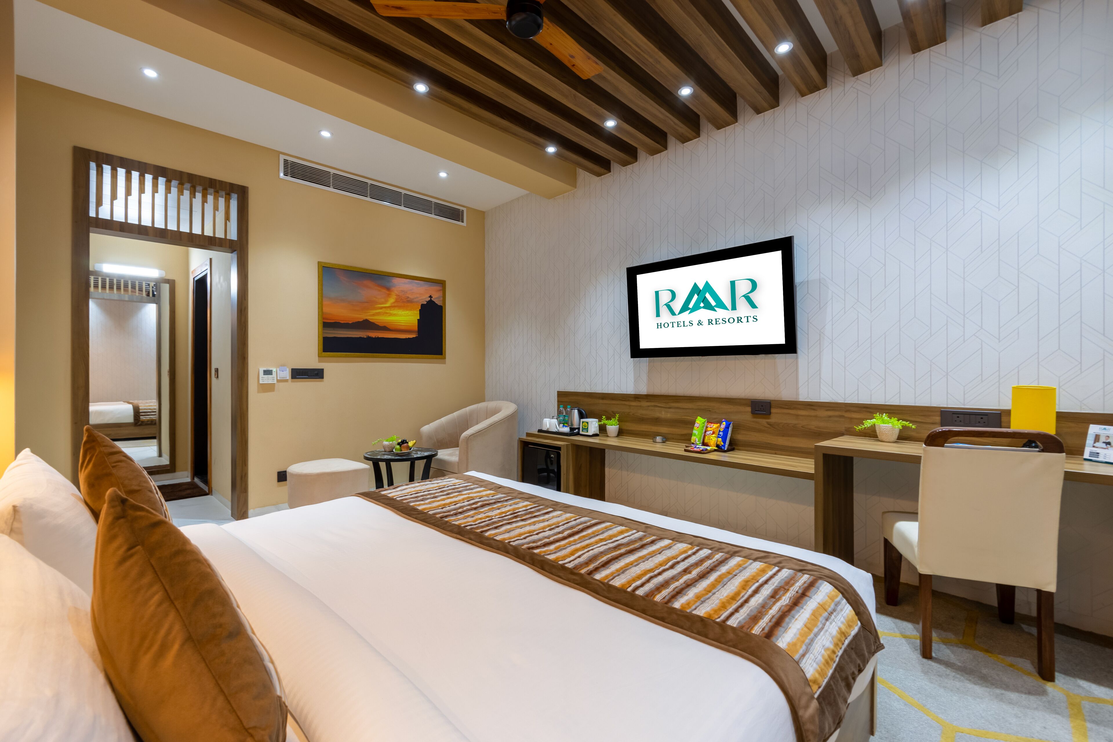 Photo - The SM Hotel By RMR Hotels