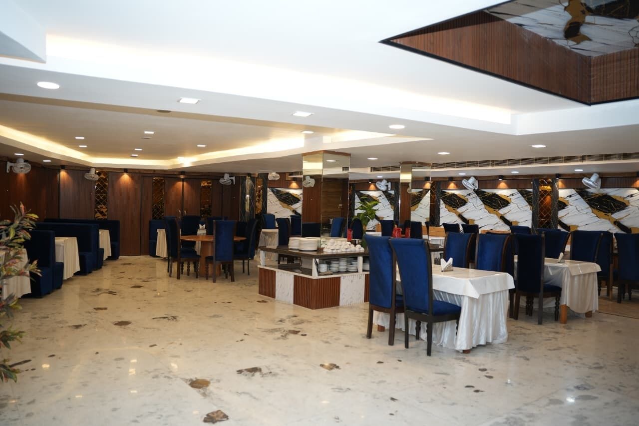 Photo - The SM Hotel By RMR Hotels