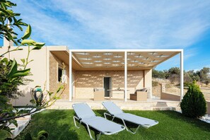 Terrace/patio - House Verg, heavenly escape up to 4 guests! (Triopetra)