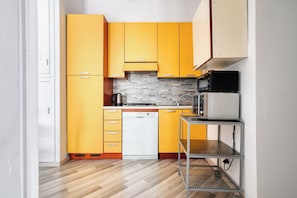 Standard Apartment | Private kitchen - JOIVY Stylish Flat close to Centre (Milan)