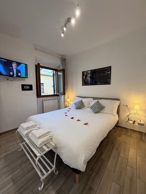 3 camere, ferro/asse da stiro, Wi-Fi gratuito, lenzuola