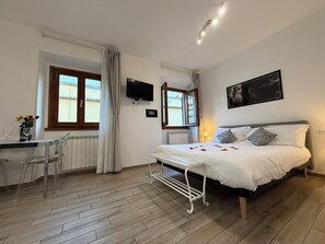 3 Schlafzimmer, Bügeleisen/Bügelbrett, kostenloses WLAN, Bettwäsche