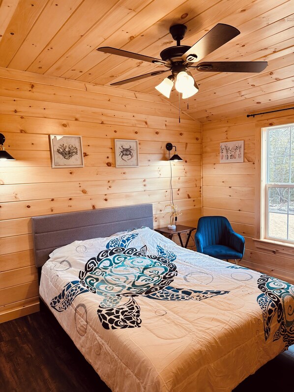 1 bedroom, desk, iron/ironing board, free WiFi