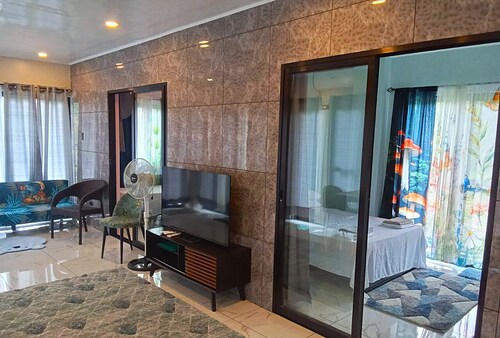 MW UrbanTerrace 2 -Surigao del Norte (House 2)
Entire House