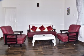 Reception - Dasara Inn (Kodaikanal)