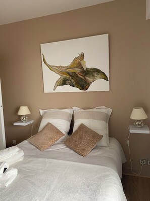 2 Schlafzimmer, Bügeleisen/Bügelbrett, kostenloses WLAN, Bettwäsche