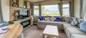 Vue Du Ciel - UK49027