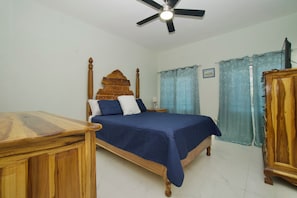 3 bedrooms, WiFi, bed sheets