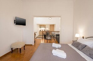 Soundproofing, iron/ironing board, free WiFi