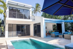 Outdoor pool - Coral Reef Villas (Watamu)